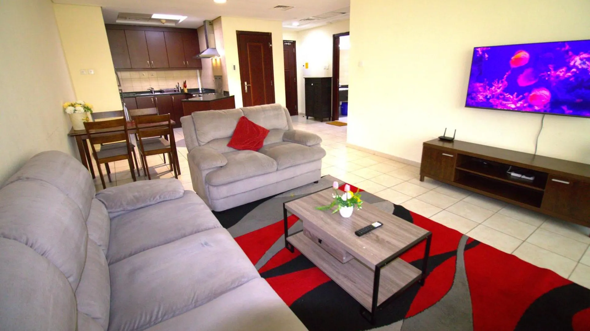 Druvya Holiday Homes, Bld Dg022, Street No,2 Discovery Gardens, Close To The Gardens Metro 3 Minutes Walkable location